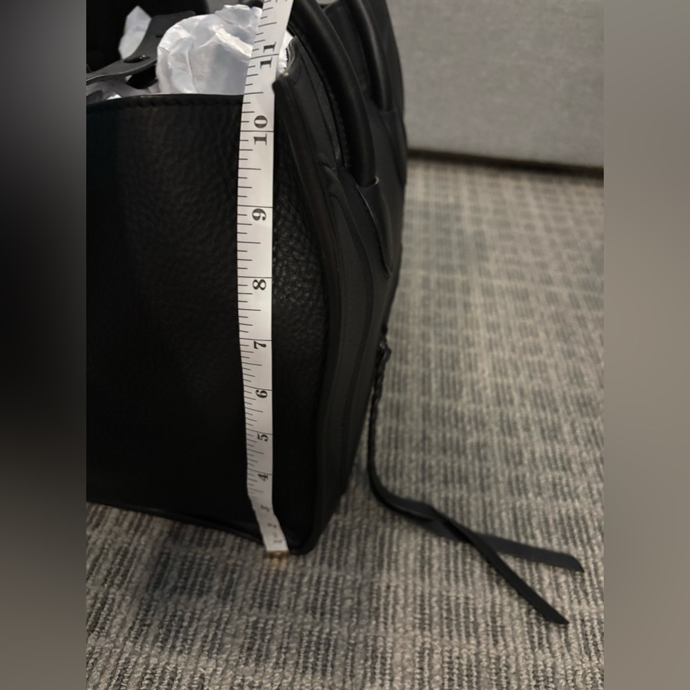Celine Phantom Black on Black tote. GUC & clean inside. Phoebe era - Picture 15 of 16